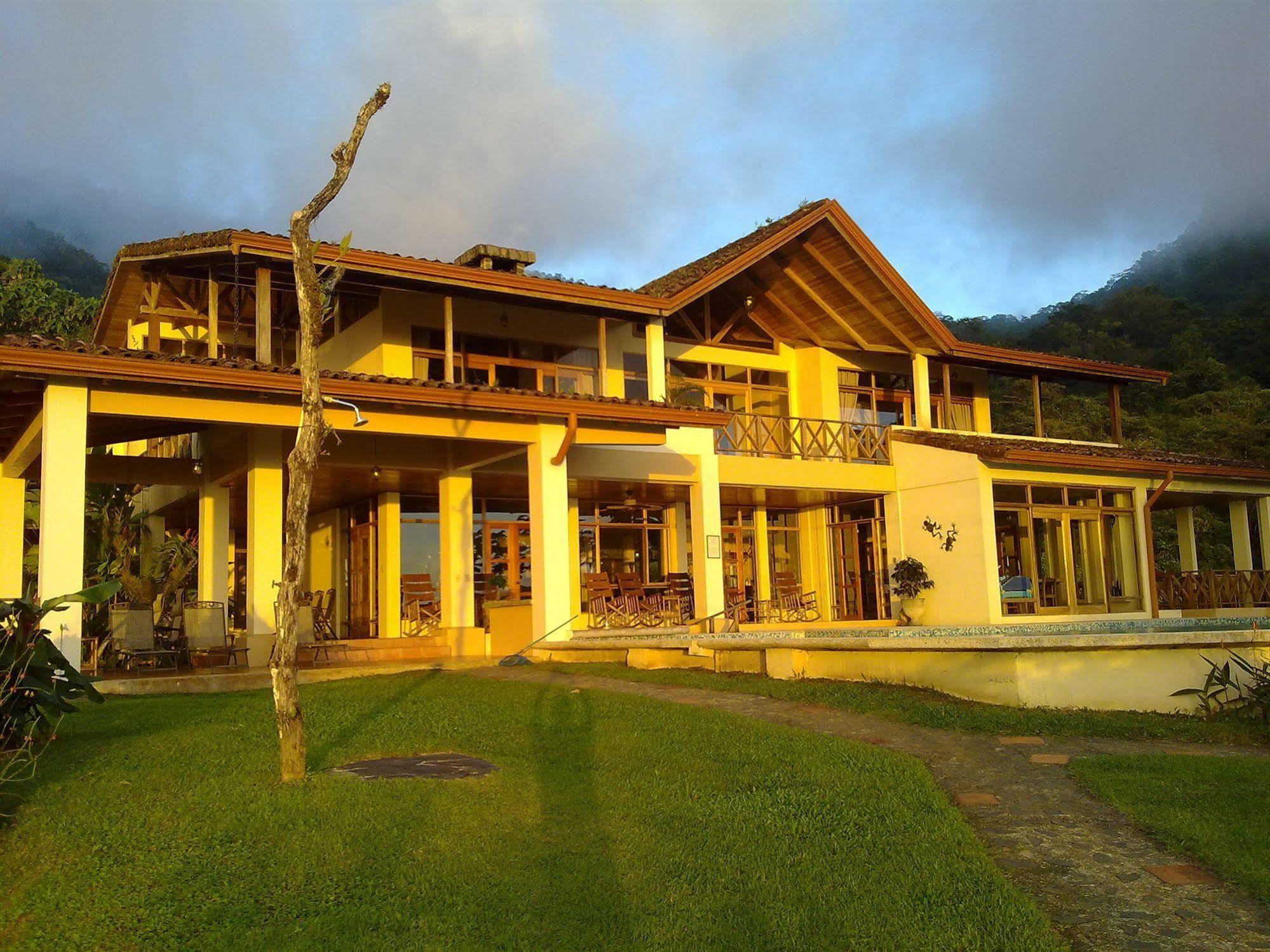 Rio Magnolia Nature Lodge Tinamaste Exterior photo