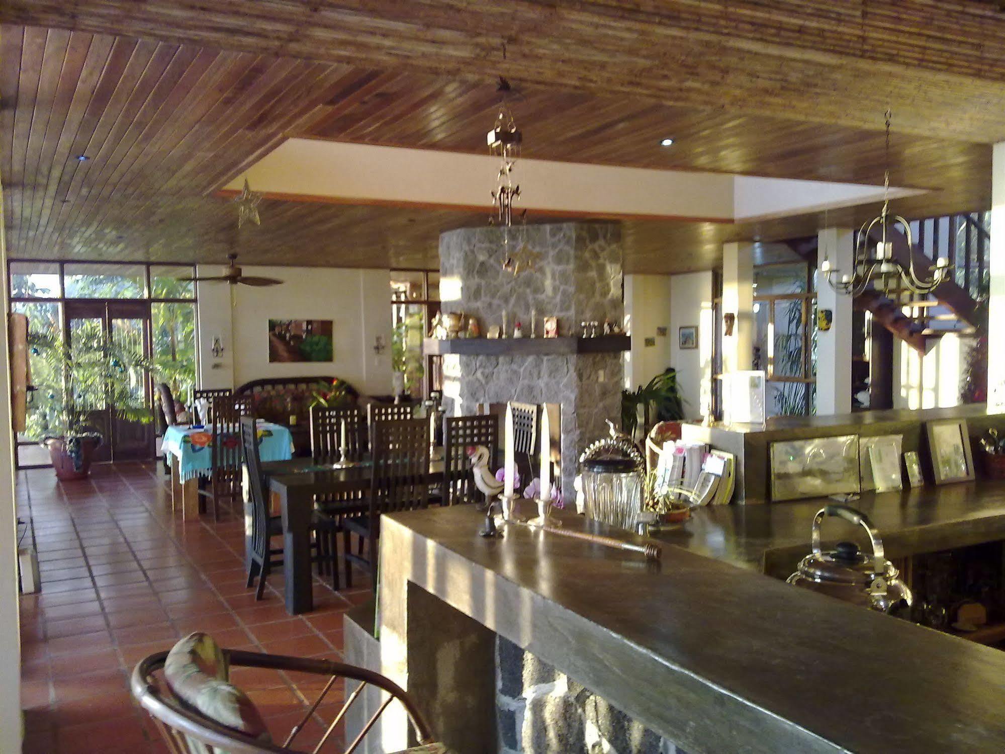 Rio Magnolia Nature Lodge Tinamaste Exterior photo